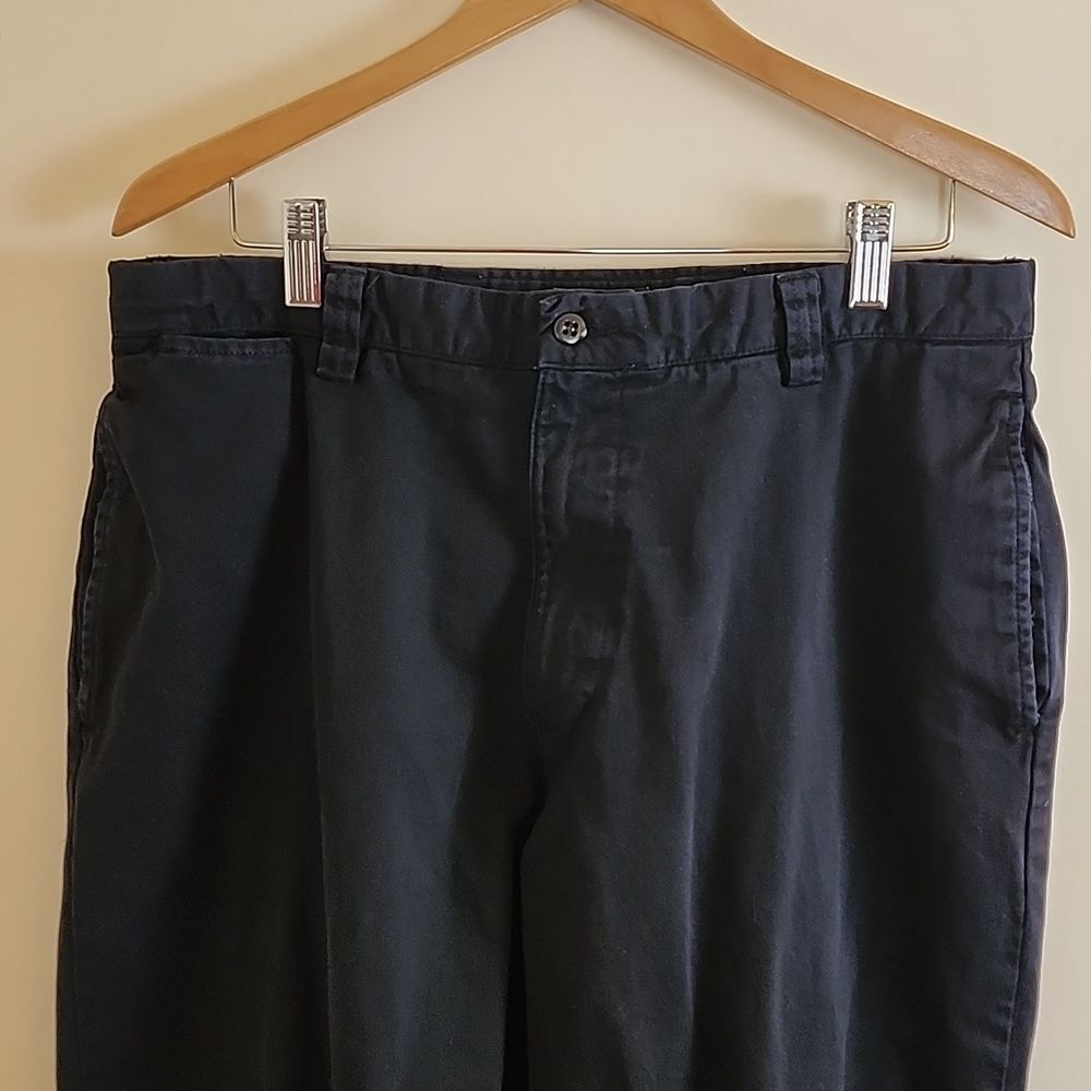 Dockers Khakis Men's Black Pants, 36" Waist 34" Inseam, 100% Cotton